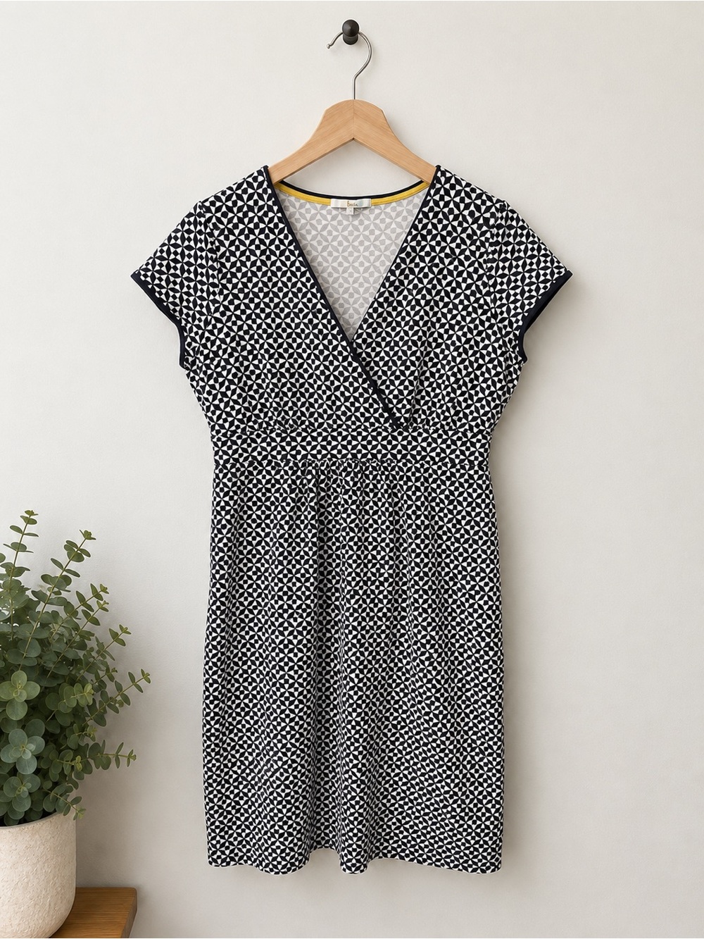 Boden Navy & White Geometric Faux Wrap Dress Size 10R